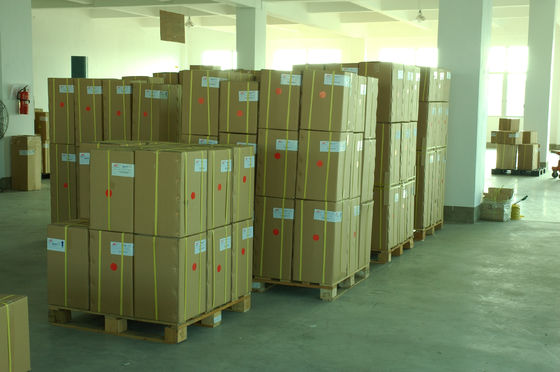 Thermische lamineerfolie met glad oppervlak BOPP Anti-kras en Super-Bond hechting voor digitaal lamineren