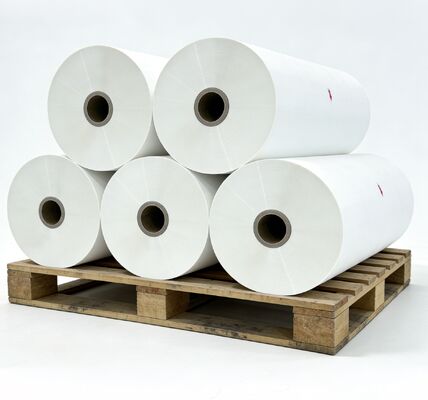 Matte lamineerfilm 17-45 micron Dikte Water en UV-bestand met dubbelzijdige Corona-behandeling