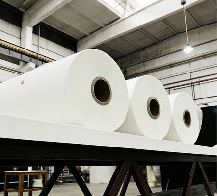 Soft Hardness Thermal Laminating Film met snelheid 400m/min en transparante afwerking voor boekbescherming