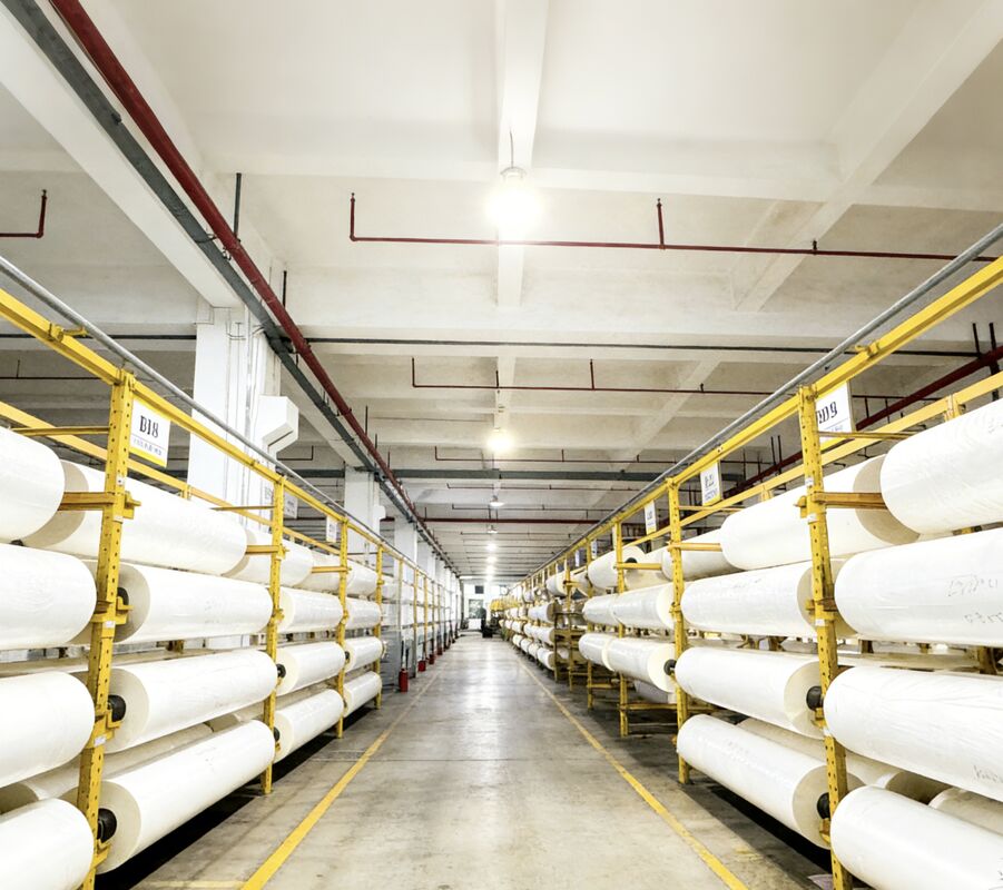 Recyclebare en milieuvriendelijke glanzende laminatiefilm met meervoudige extrusieverwerking en vochtbestendige eigenschappen