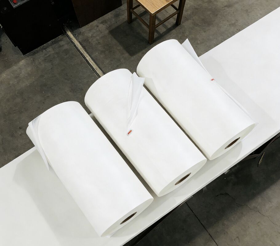 Gemaakte PET-film met chemische weerstand en reflecterende oppervlakteafwerking met een op maat gemaakte dikte van 12-30 micron