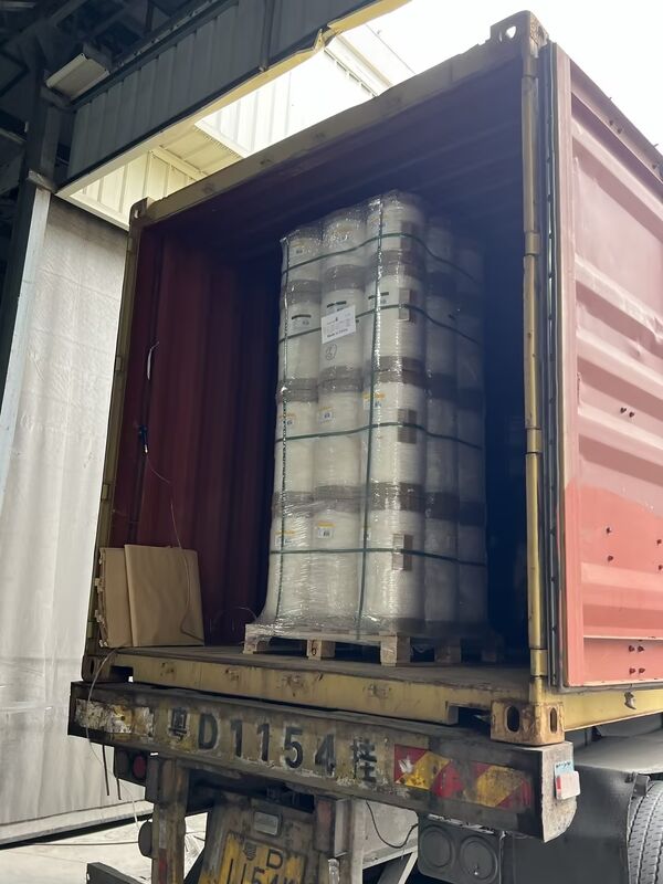 Boeklamineerfilm met een lamineersnelheid van 400 m/min. Hoge scheurvastheid en houdbaarheid van 12 maanden voor duurzame bescherming