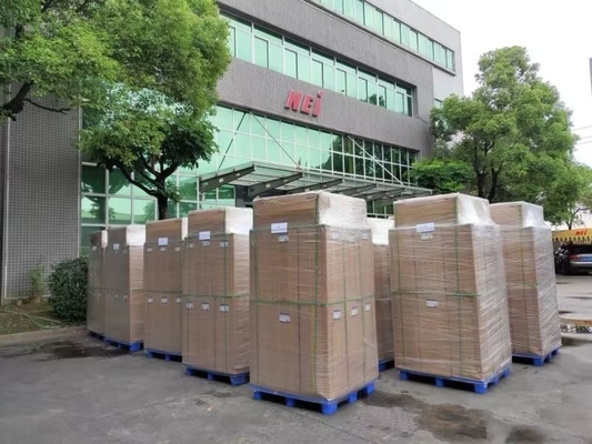 Verbeter uw gedrukte materialen met Gloss BOPP Thermal Lamination Film In Thermal Version